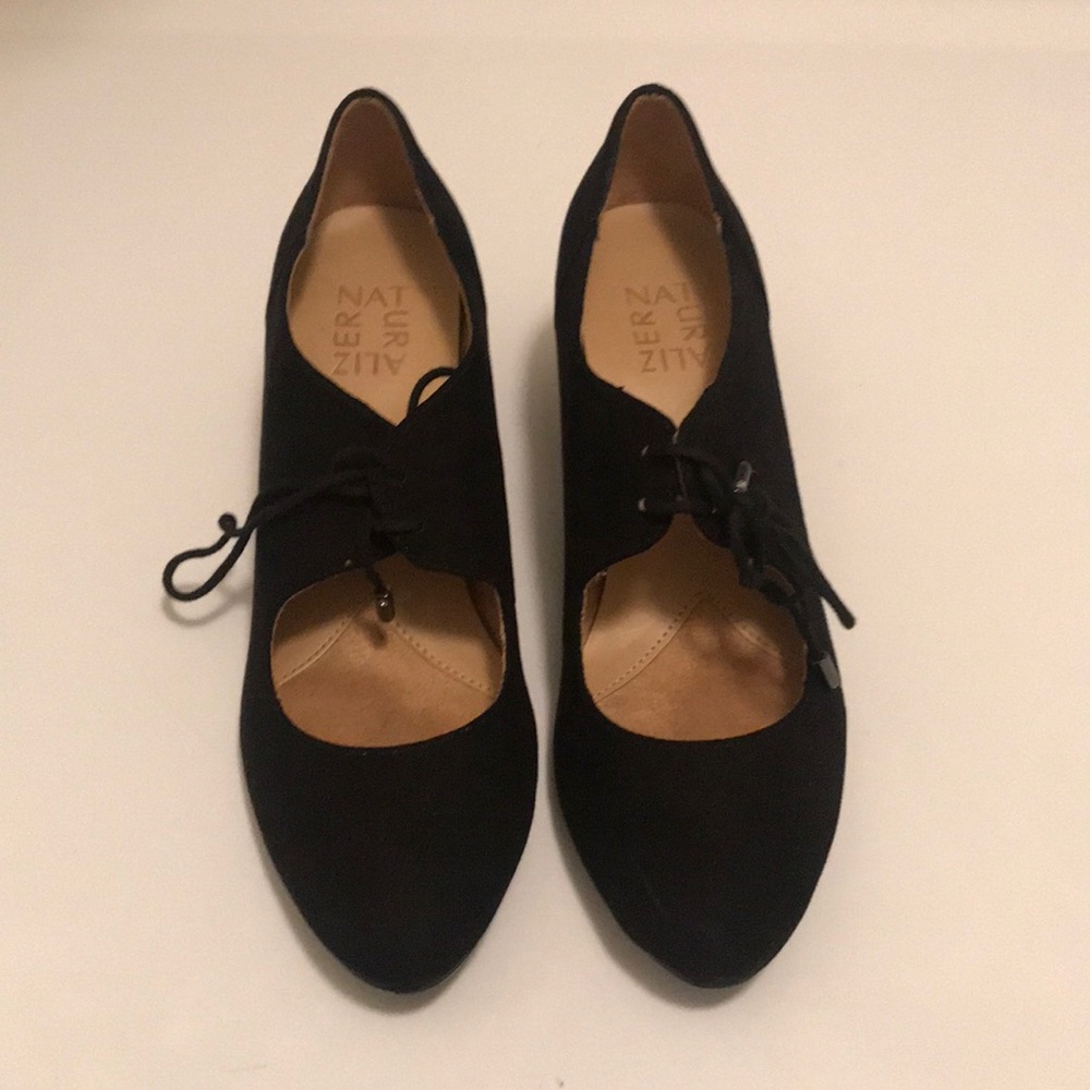 Naturalizer lace dress shoes
